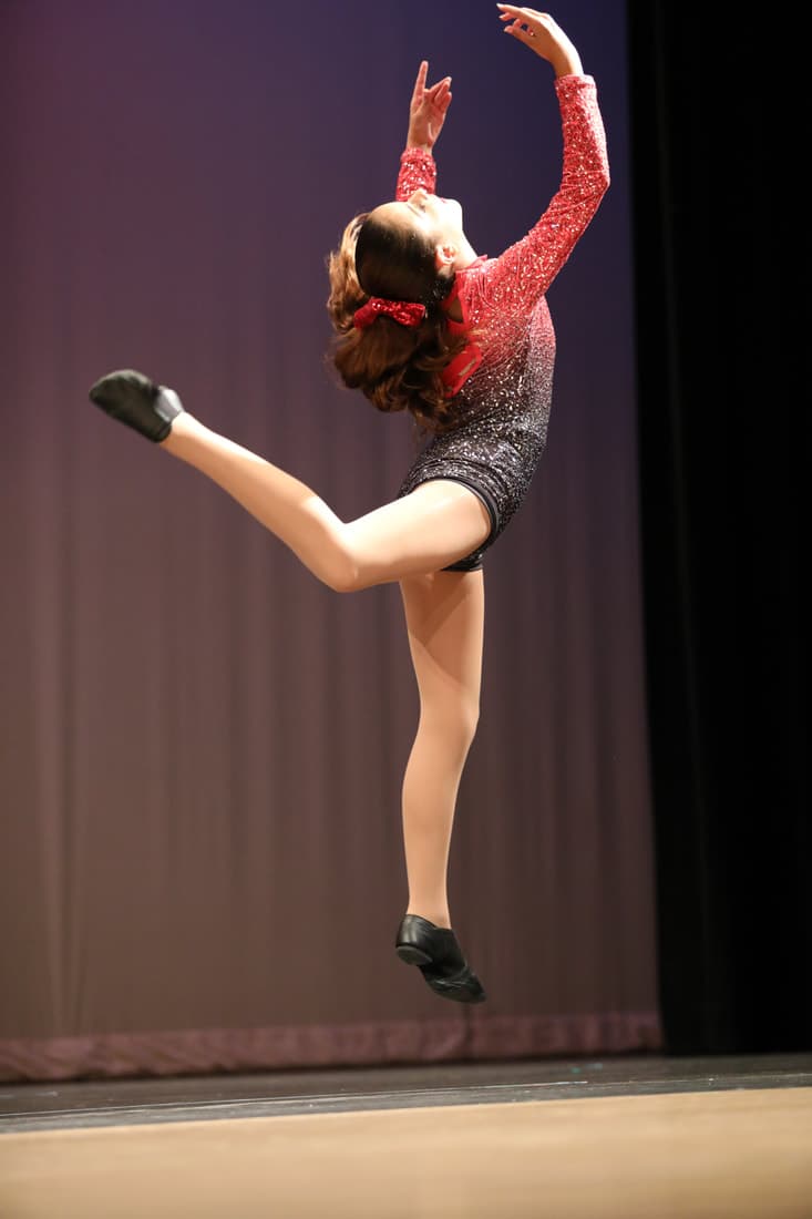 Jazz class at Tutu Performing Arts